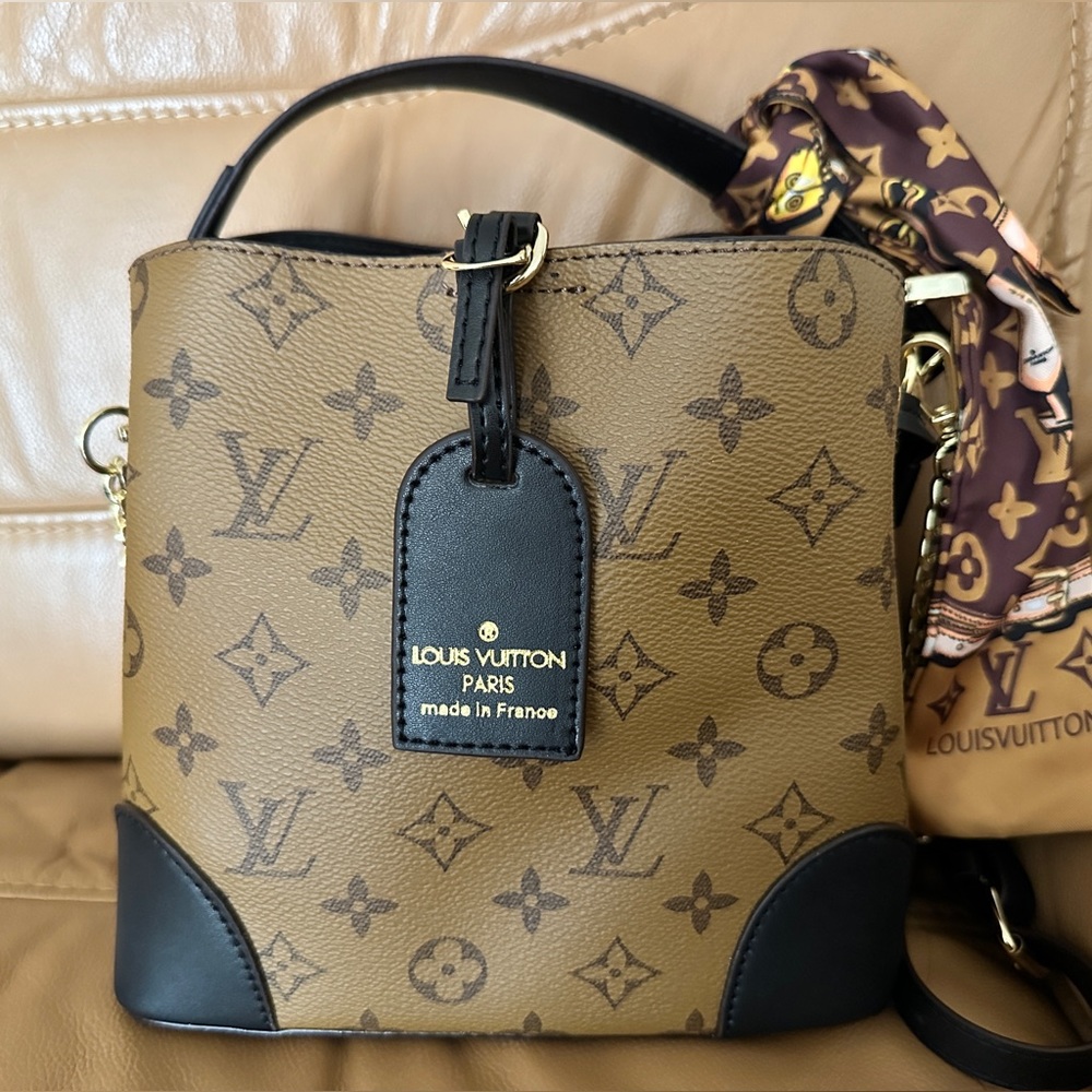 Beautiful Luxury inspired bag